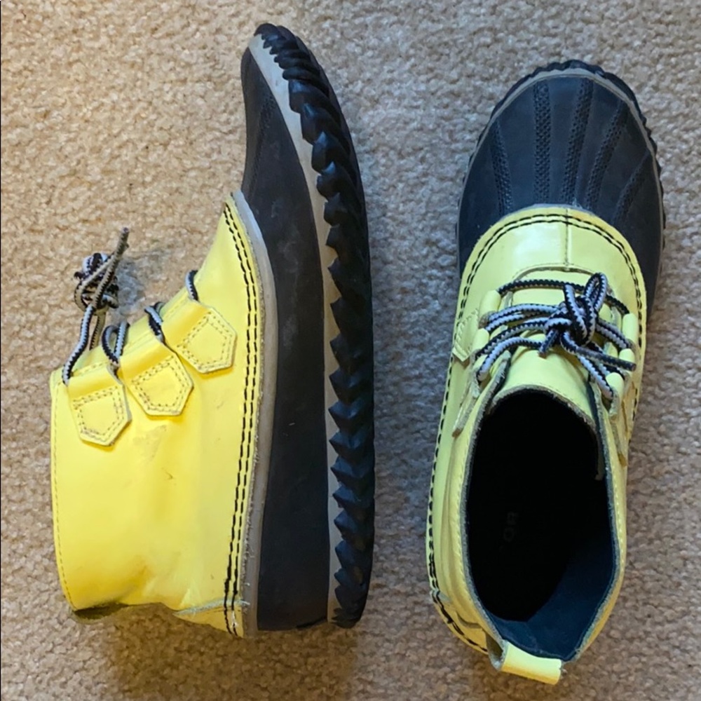 Sorel rain / snow boots